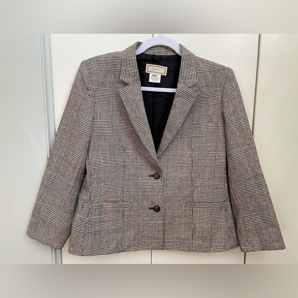 Vintage Wool/Silk blend fitted plaid Eaton blazer